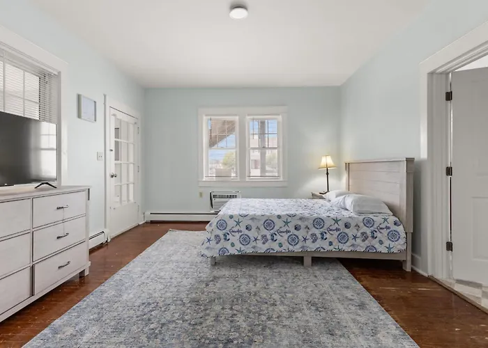 6 10th Bottom Apartment Ocean City